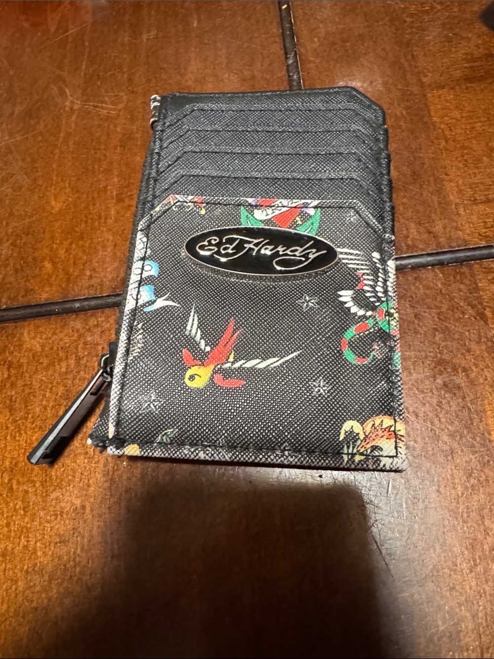 Ed Hardy Black Tatoo Print Card Holder Wallet w/zippered coin pocket